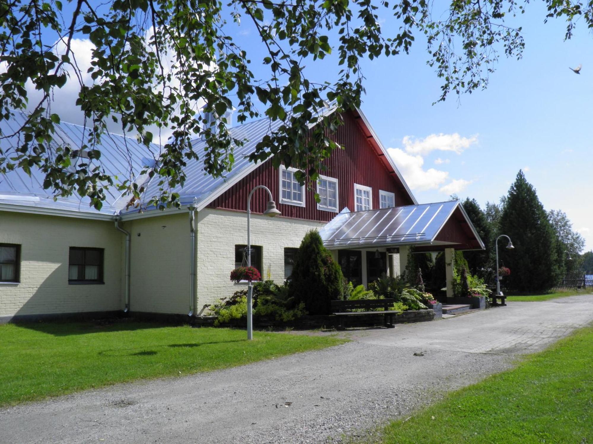 Hyvaerilae Youth- And Holiday Centre Nurmes Exterior foto