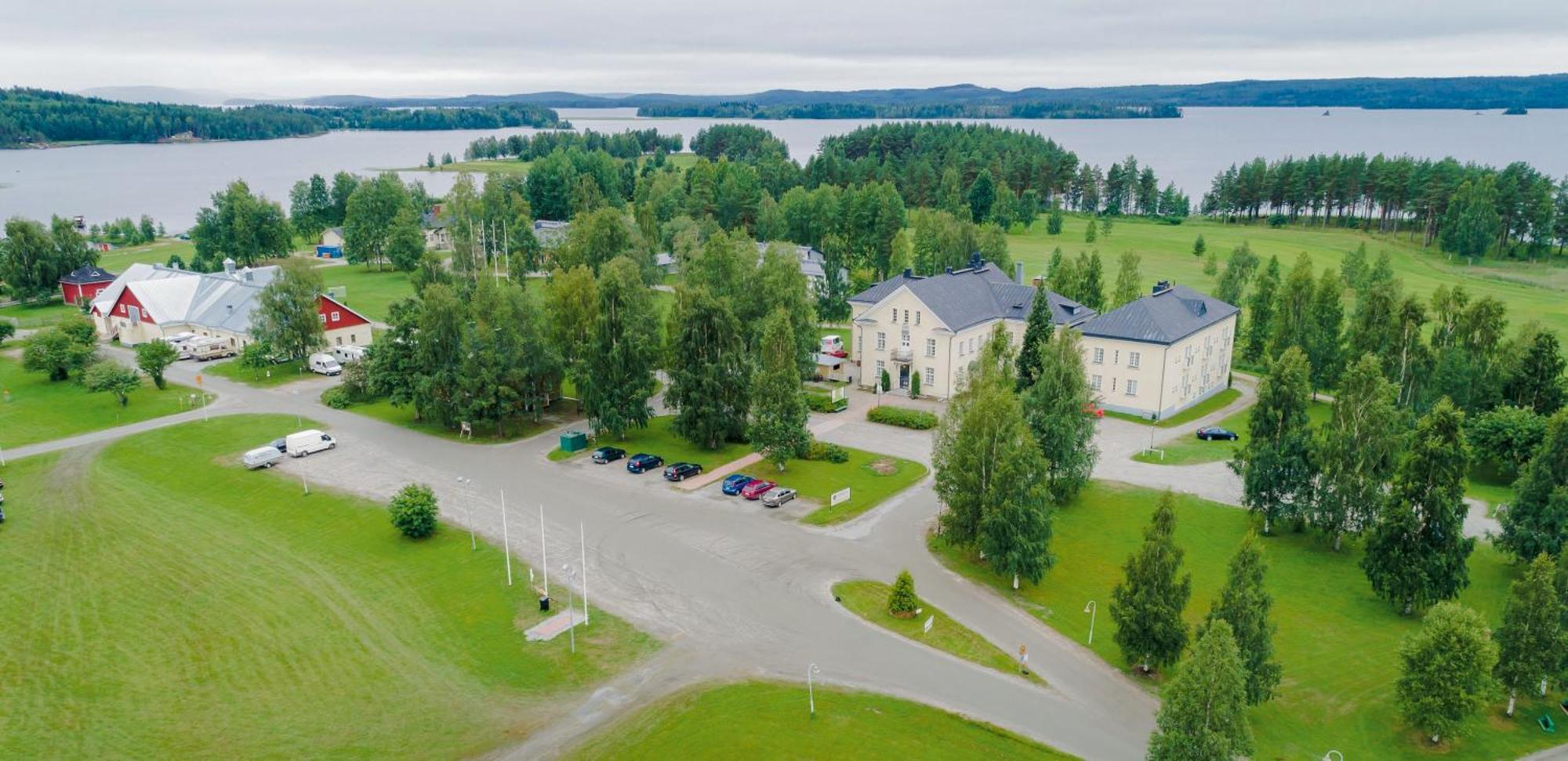 Hyvaerilae Youth- And Holiday Centre Nurmes Exterior foto